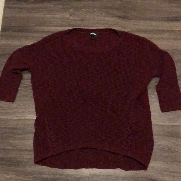 Express Sweater - Picture 1 of 7